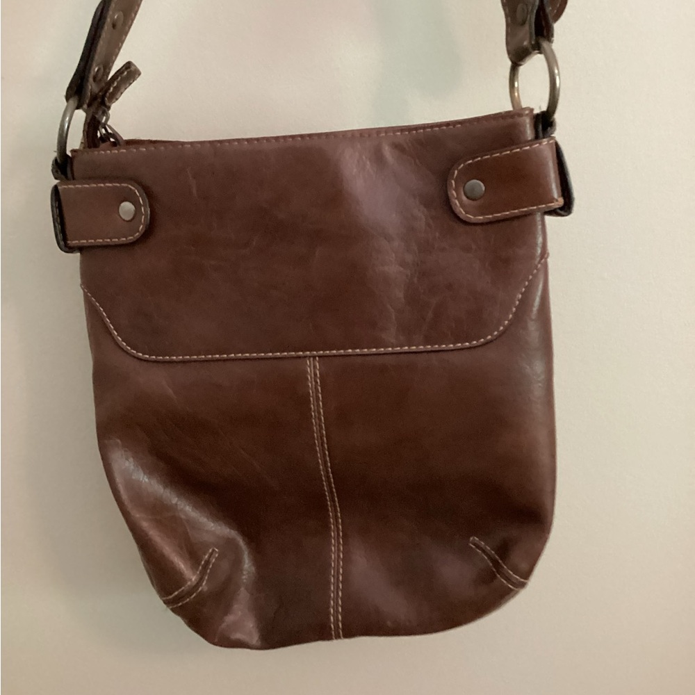 Axcess Chocolate Brown Leather Shoulder Bag